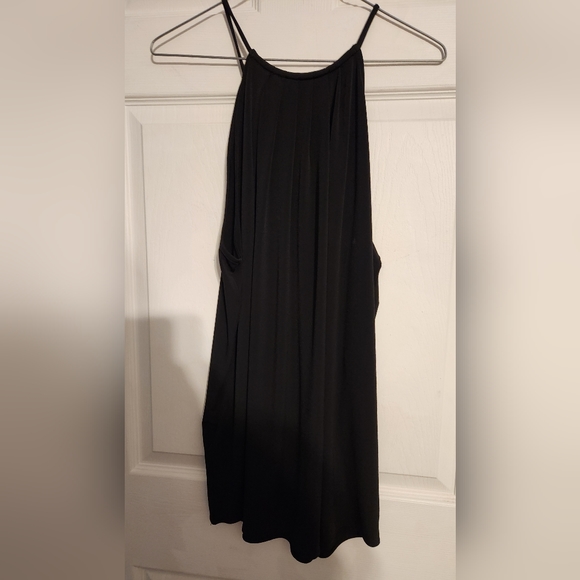 Tops - Picture 7 of 16